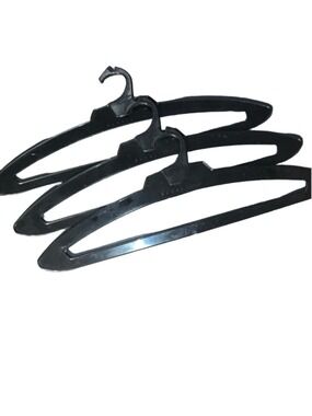 3 Samsonite Black Plastic Closet Hangers